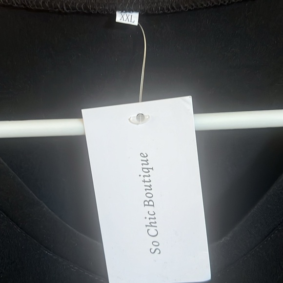 Long sleeve black and leopard top from So Chic Boutique Size XXL - Picture 2 of 3